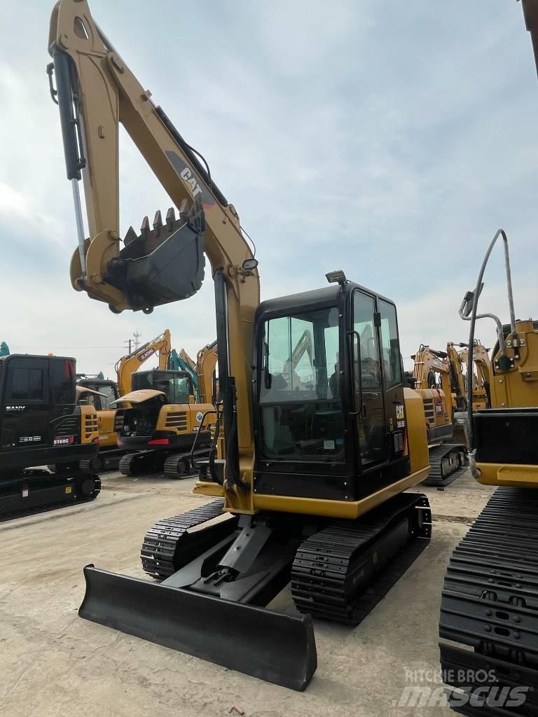 CAT 305.5 소형 굴삭기 7톤 미만