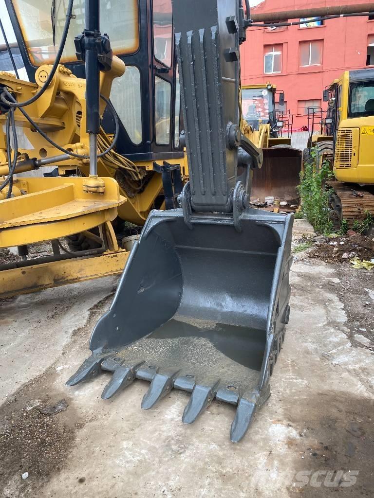 Volvo EC 210 B LC 대형 굴삭기 29톤 이상