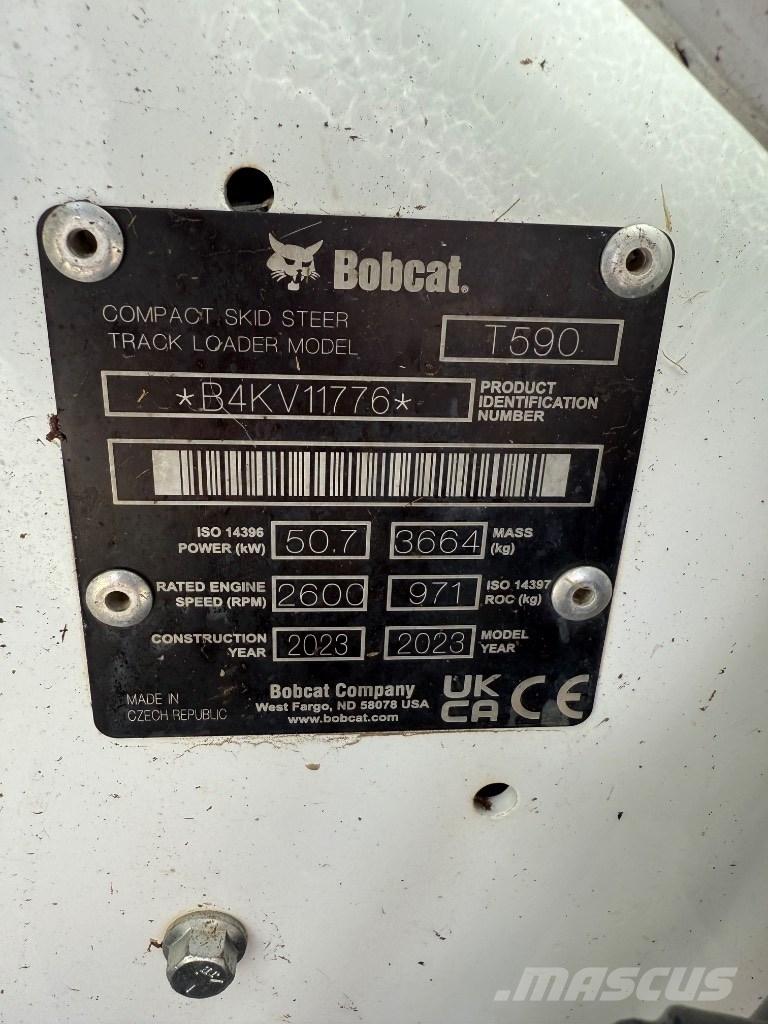 Bobcat T 590 HF  스키드로더