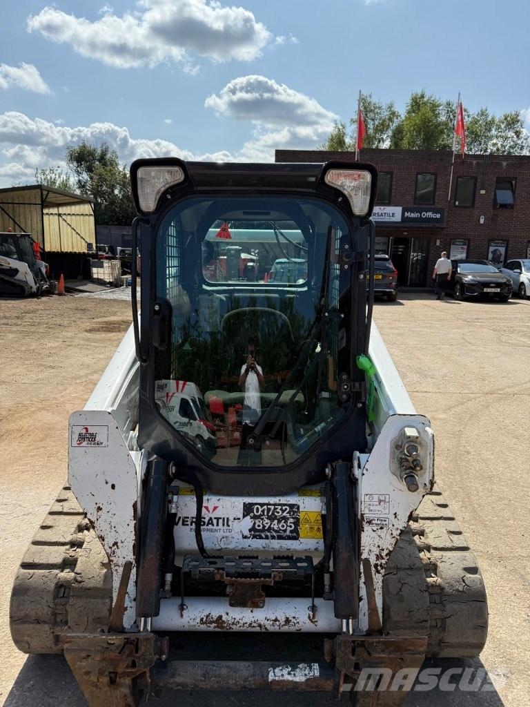 Bobcat T 590 HF  스키드로더