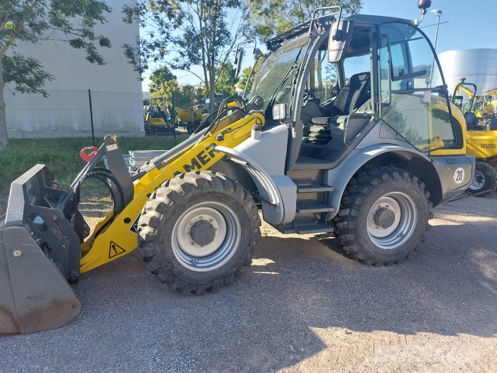 Kramer 8115  휠로우더