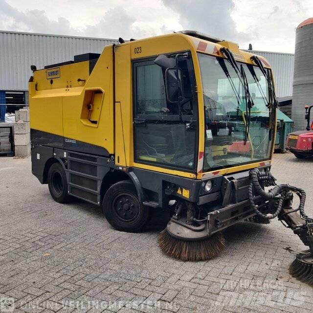 Schmidt Cleango 도로 청소차