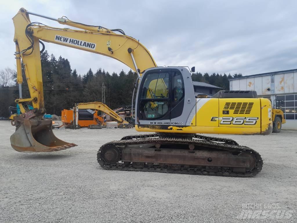 New Holland E 265 대형 굴삭기 29톤 이상