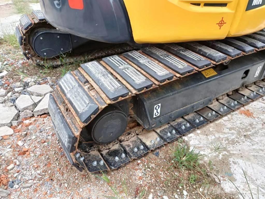 Komatsu PC 55 MR 대형 굴삭기 29톤 이상