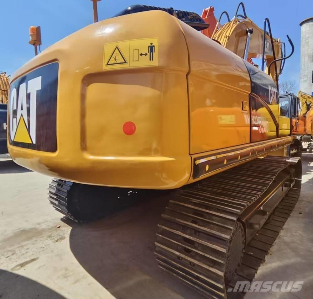 CAT 320 D 대형 굴삭기 29톤 이상