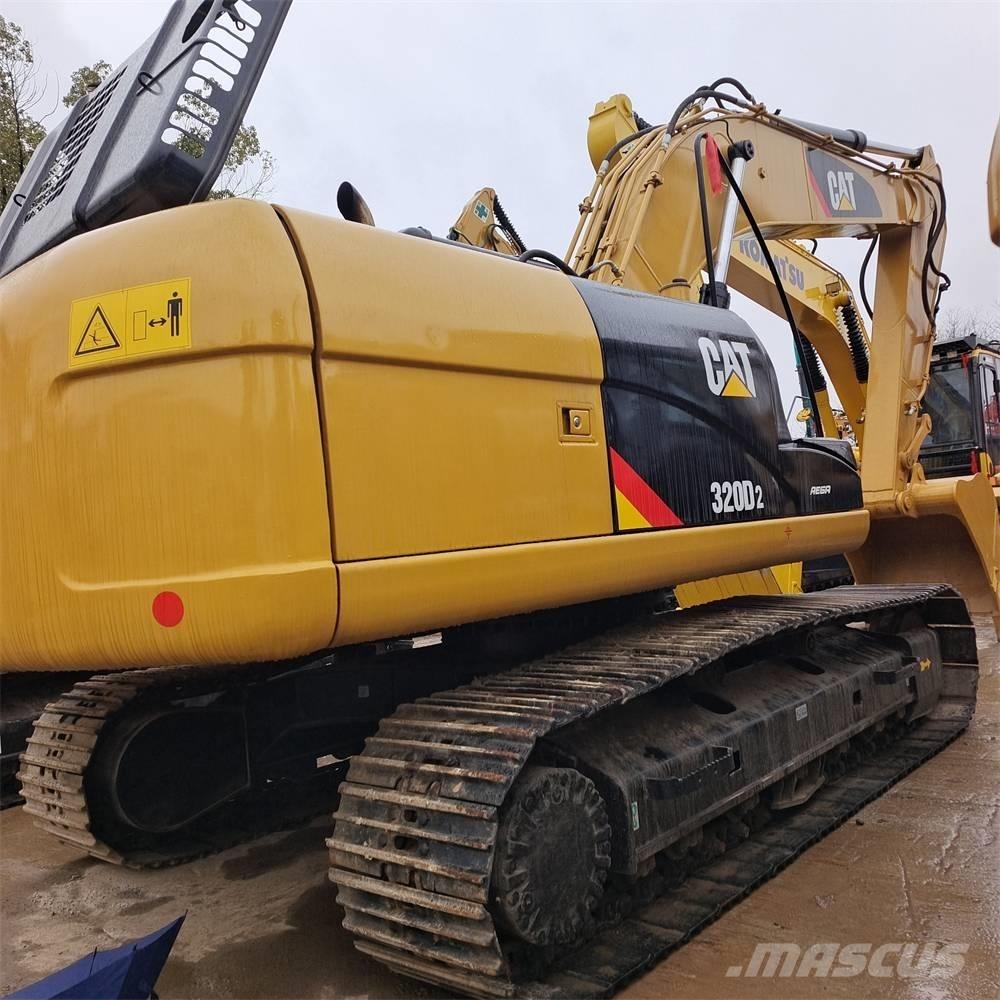 CAT 320 D 대형 굴삭기 29톤 이상