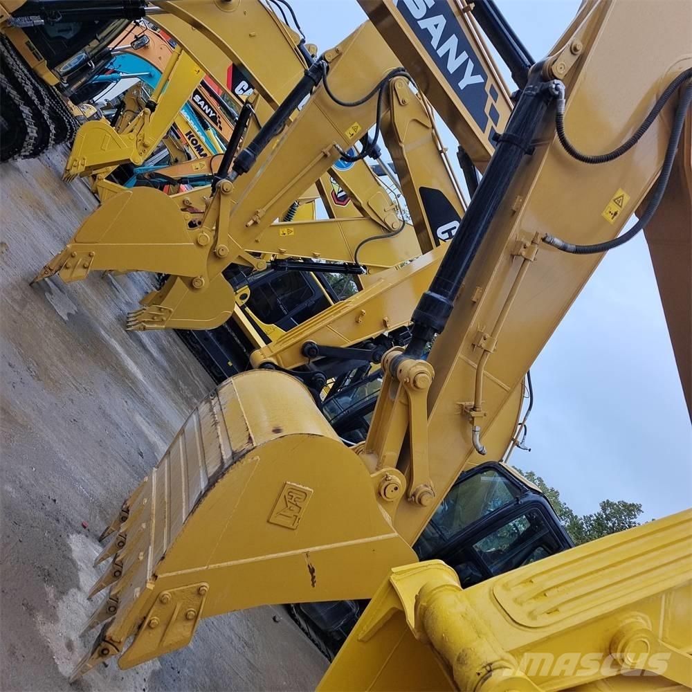 CAT 320 D 대형 굴삭기 29톤 이상