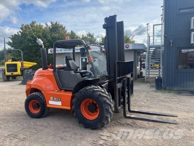 Ausa C 500 H X4 험지용 트럭