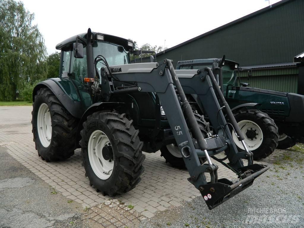 Valtra C 130 트랙터