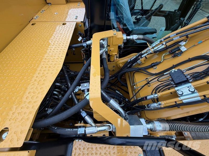 CAT 323-07 대형 굴삭기 29톤 이상