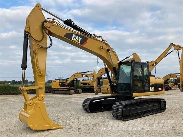 CAT 320 D L 대형 굴삭기 29톤 이상
