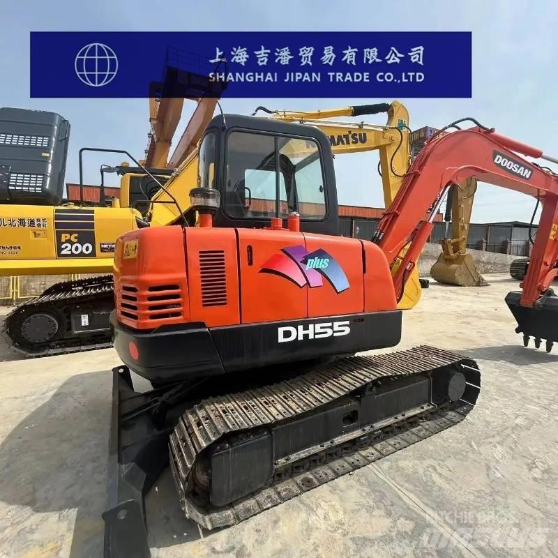 Doosan DH 55 소형 굴삭기 7톤 미만