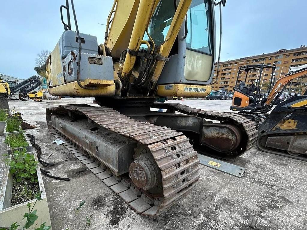 New Holland E215B 특수 굴삭기