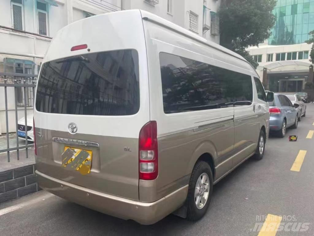 Toyota Coaster 시외버스