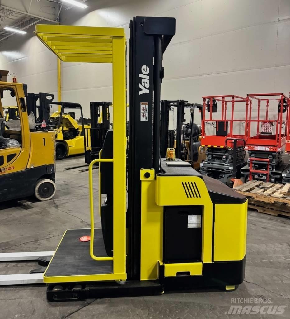 Yale OS030EF 미디엄 리프트 오더 피커