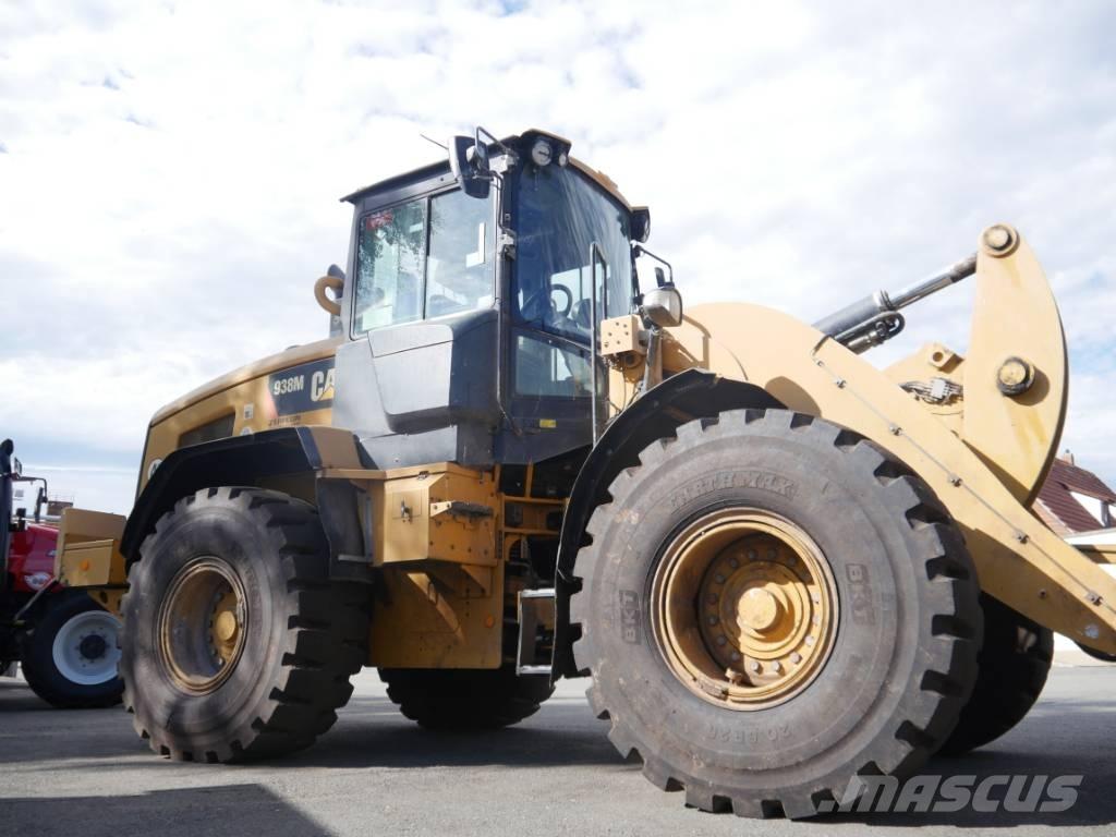 CAT 938M  휠로우더