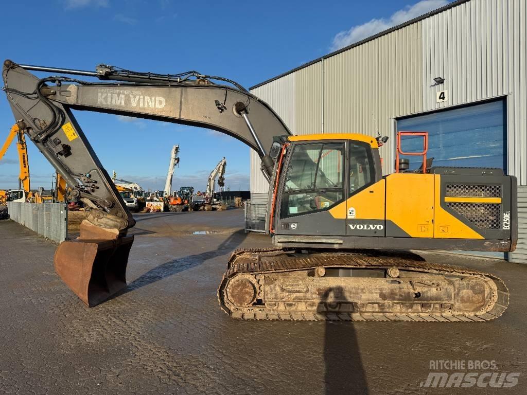 Volvo EC 250 EL 대형 굴삭기 29톤 이상