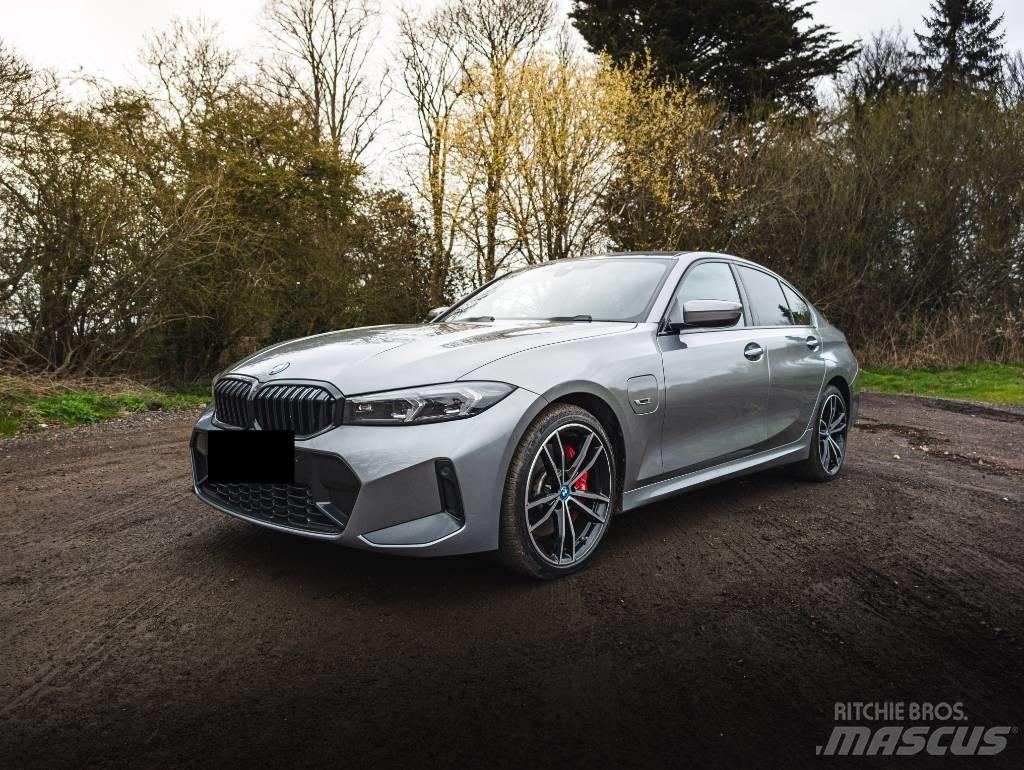 BMW 330e 자동차