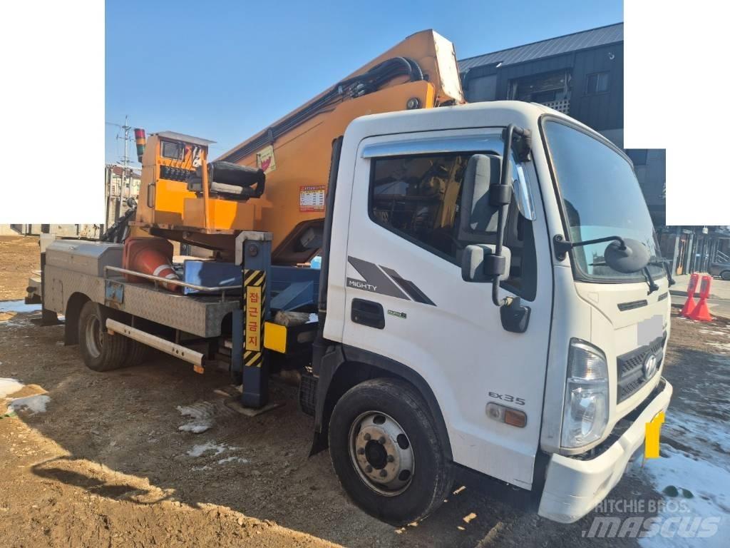 Jinwoo JW320 트럭 탑재 고소작업대