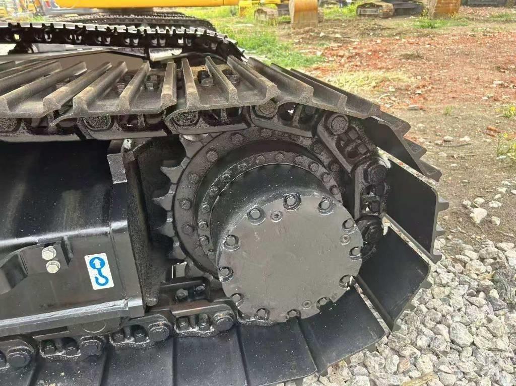 Hitachi ZX 200 대형 굴삭기 29톤 이상