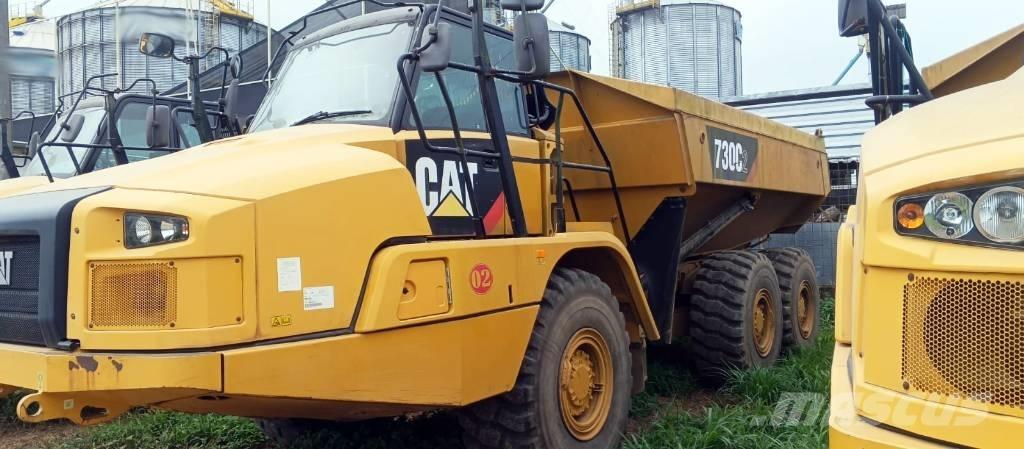 CAT 730 C 2 연결식 홀러