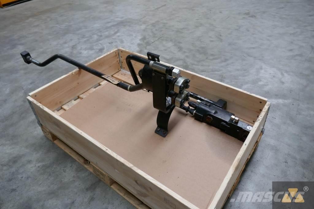 CAT 352-7143 운송 장비 - 기타