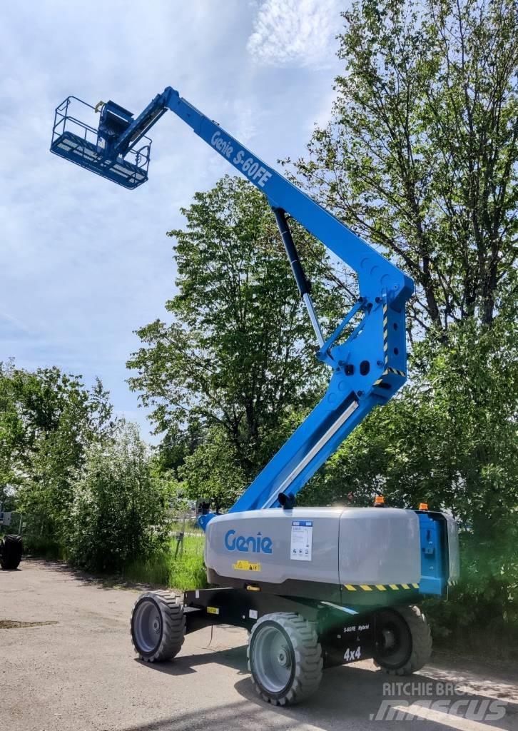 Genie S-60 FE 관절형 전동이동 리프트