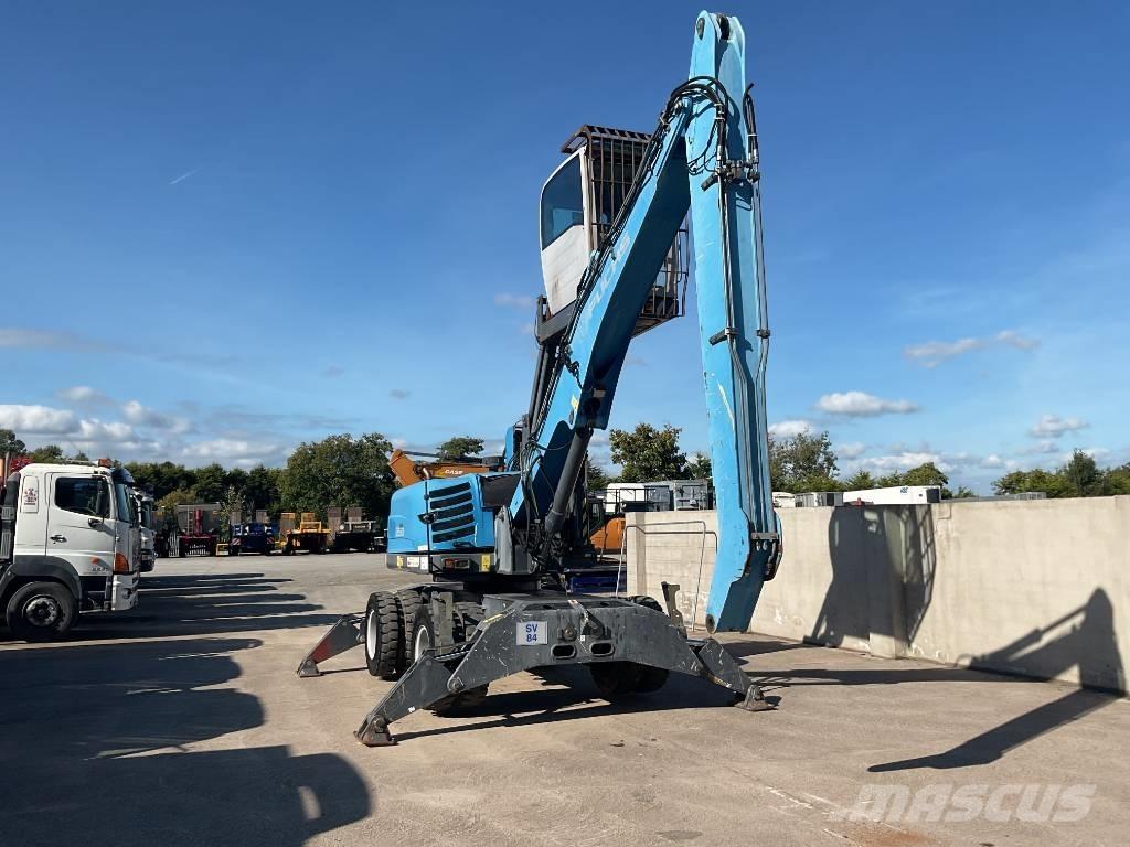 Terex Fuchs ML250 분류 장비 -> 폐기물 분류 장비