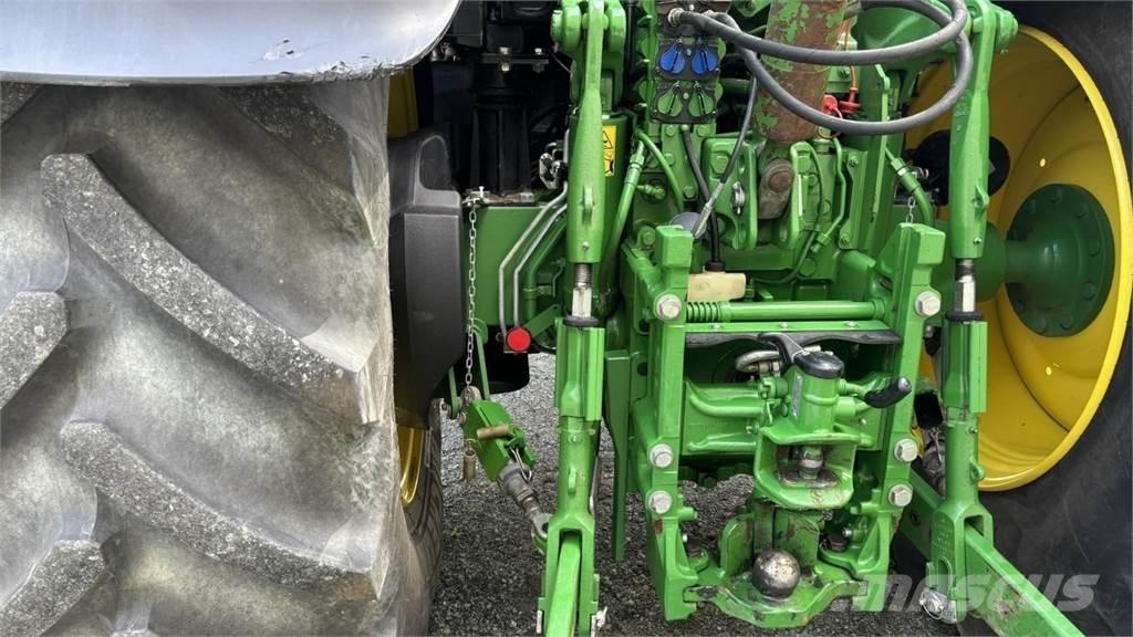 John Deere 6R195 트랙터