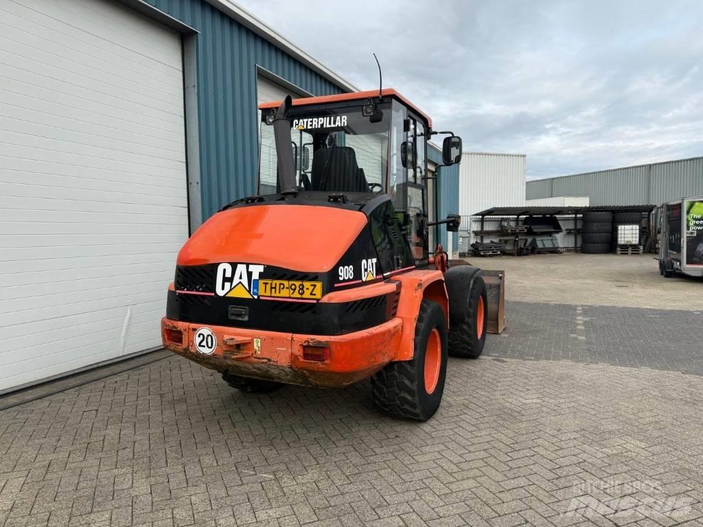 CAT 908  휠로우더