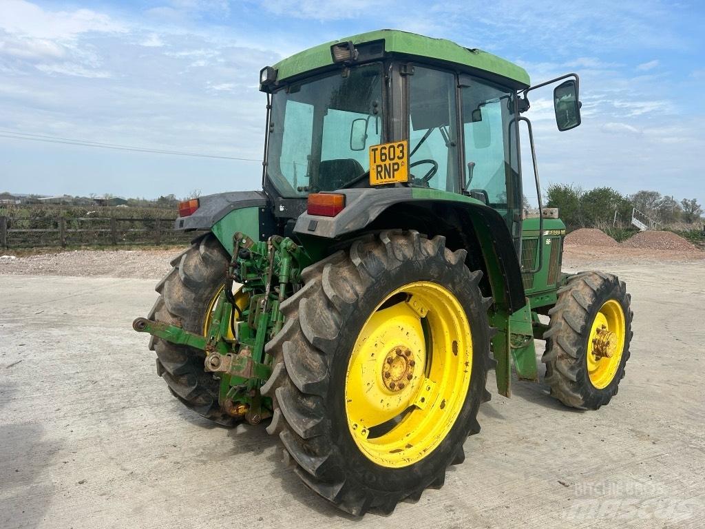 John Deere 6400 소형 트랙터