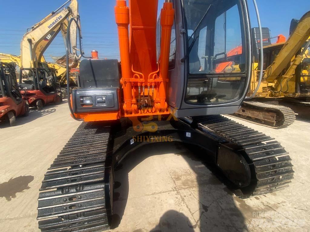 Hitachi EX 120 대형 굴삭기 29톤 이상