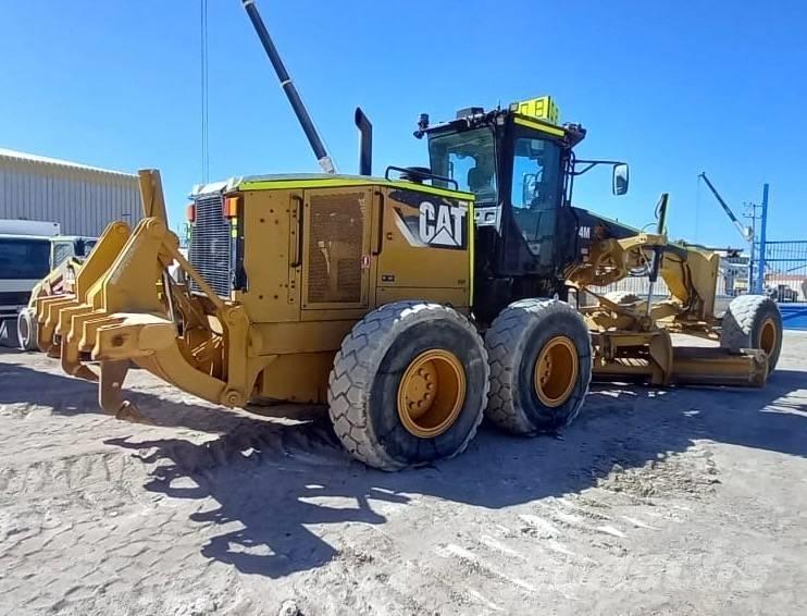 CAT 14 M 그레이더