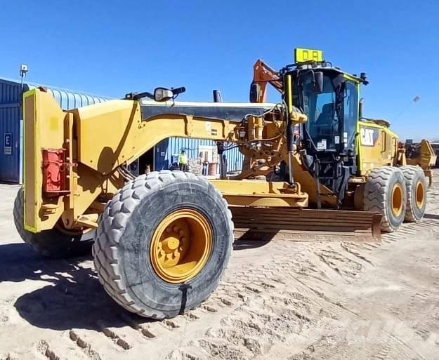 CAT 14 M 그레이더