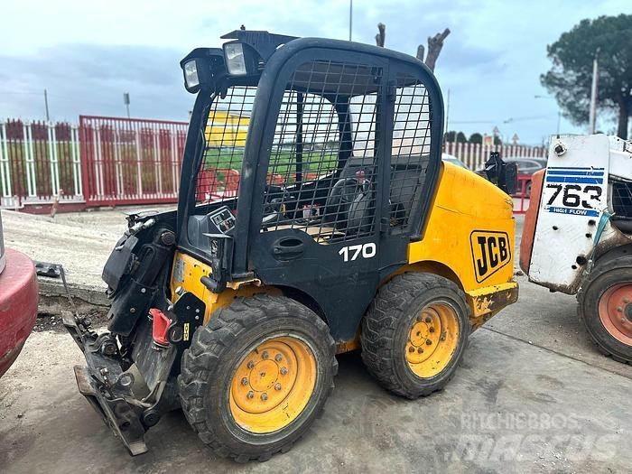 JCB 170HF 미니 로더