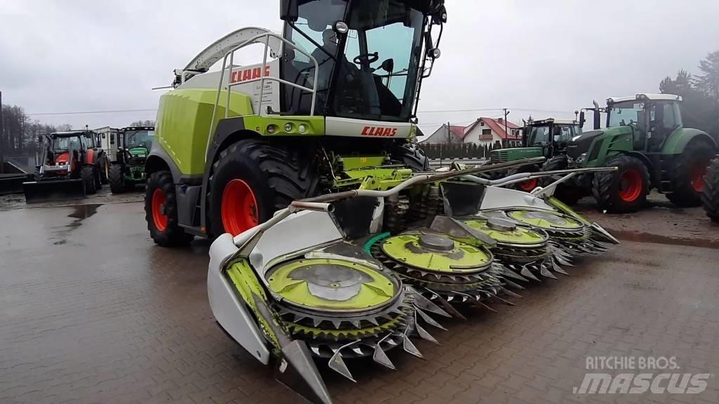 CLAAS Orbis 600 자동 초지기계