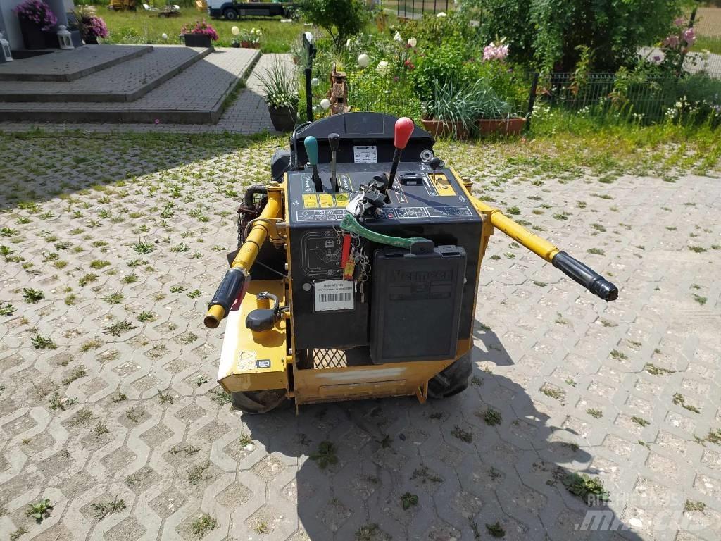 Vermeer RTX150 트렌처