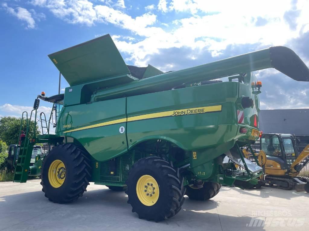 John Deere S670 4x4 콤바인 수확기