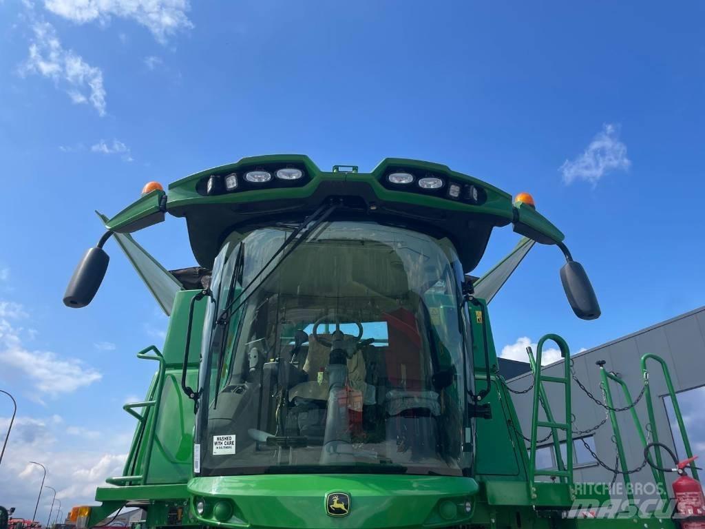 John Deere S670 4x4 콤바인 수확기