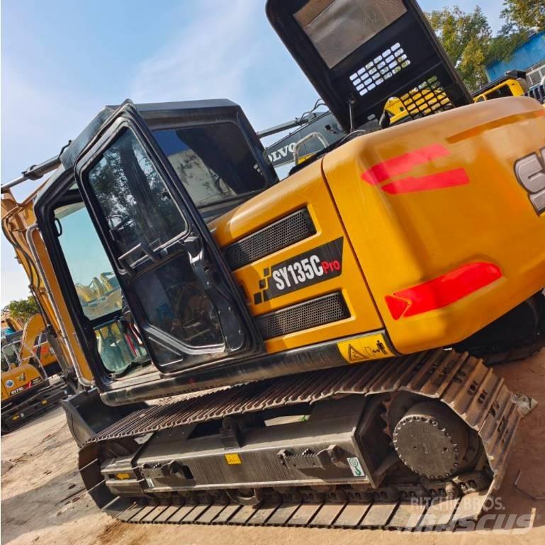 Sany SY 135 C Pro 대형 굴삭기 29톤 이상