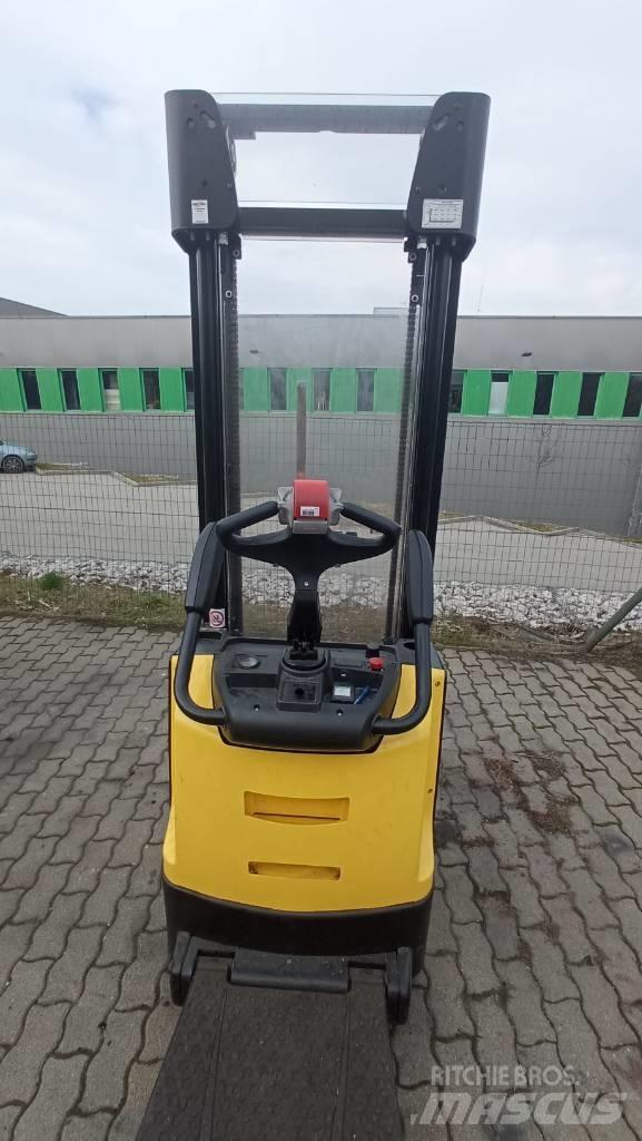 Hyster S1.4S 포크리프트