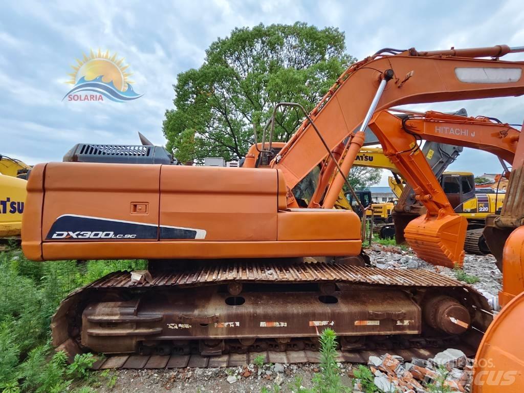 Doosan DX 300 LC 대형 굴삭기 29톤 이상