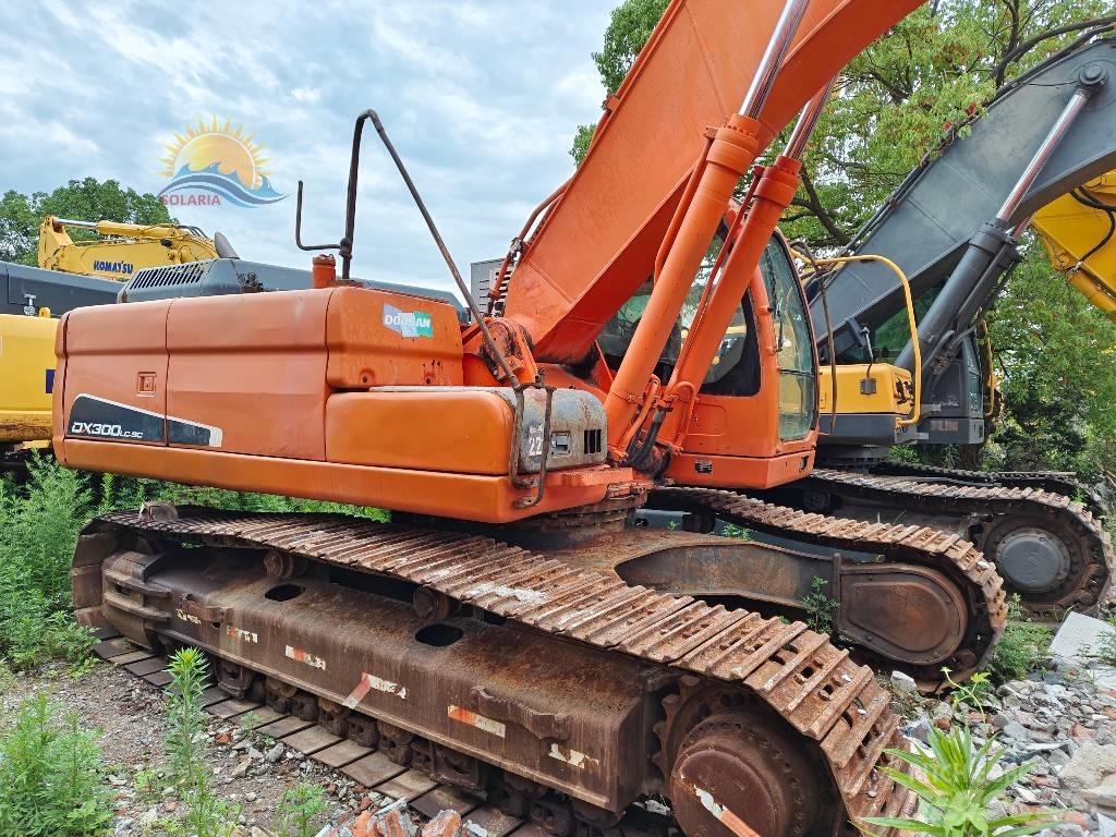 Doosan DX 300 LC 대형 굴삭기 29톤 이상