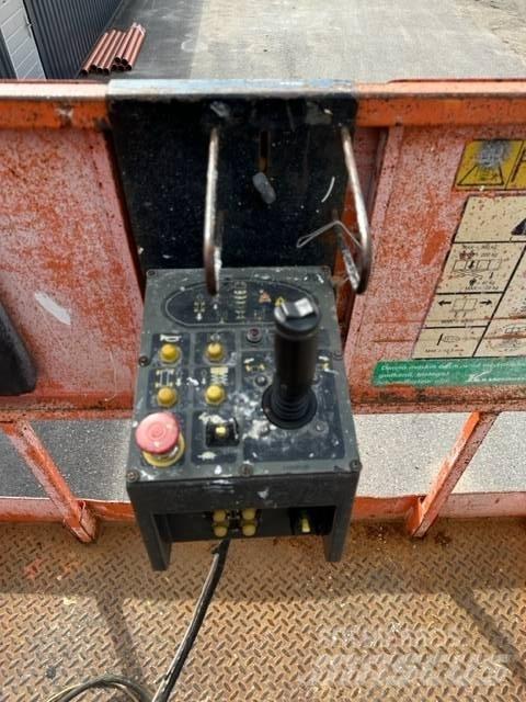 JLG M4069 가위형 리프트