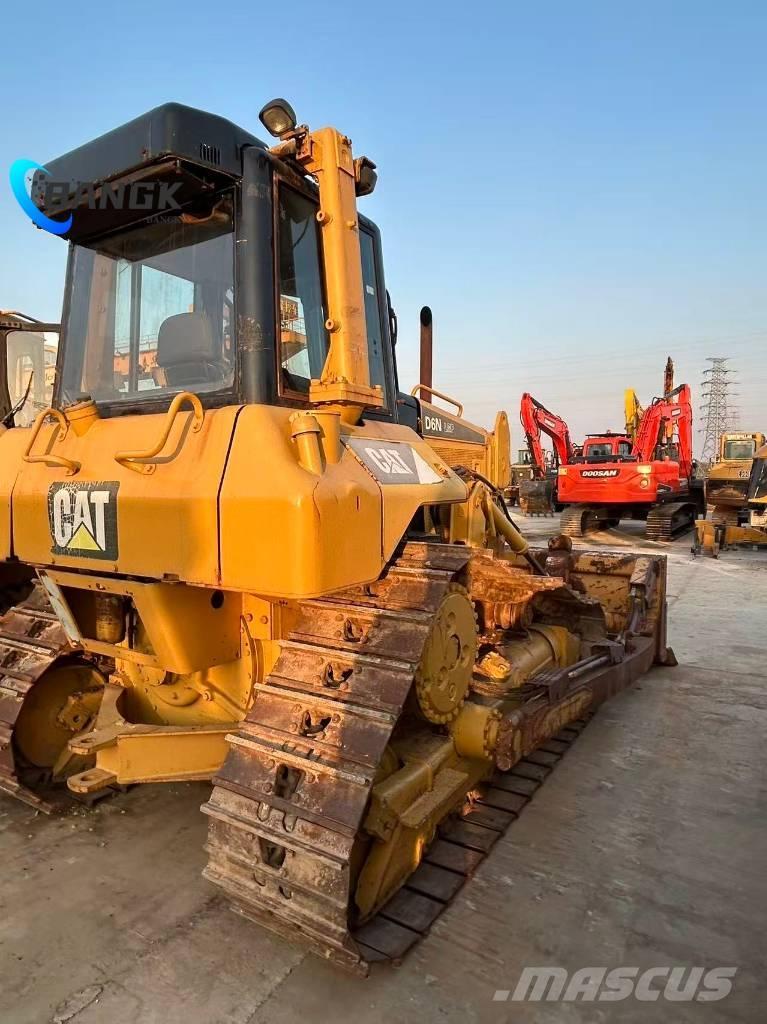 CAT D 6 N 크롤러 도저