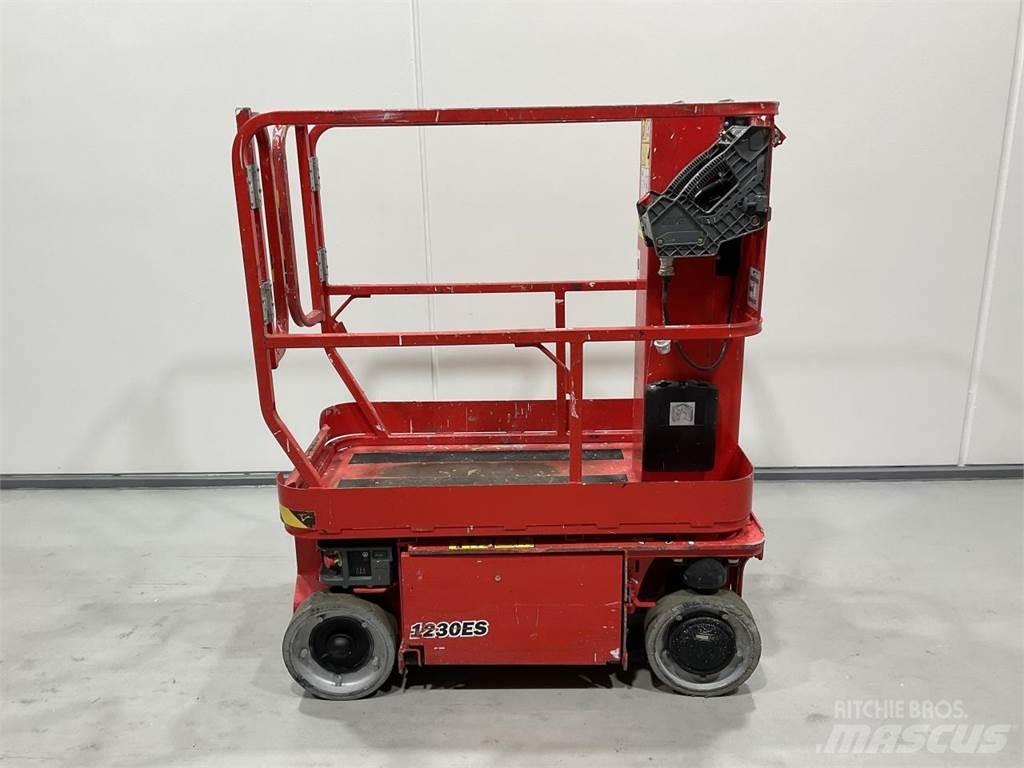 JLG 1230ES 가위형 리프트