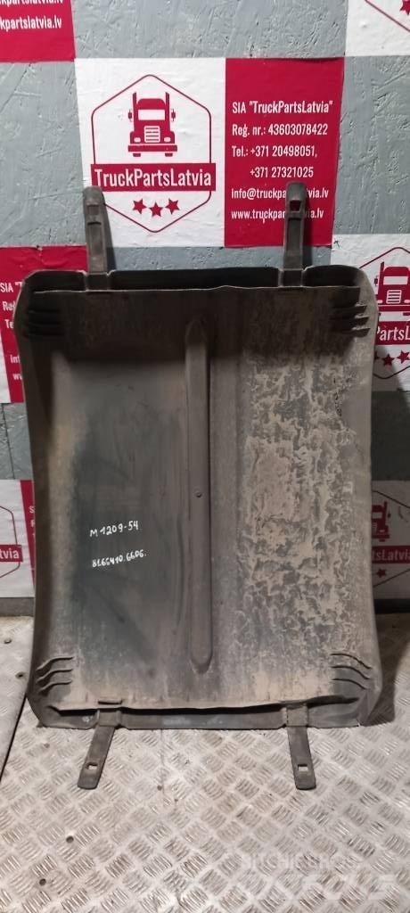 MAN TGX 18.480 XLX 섀시 및 서스펜션