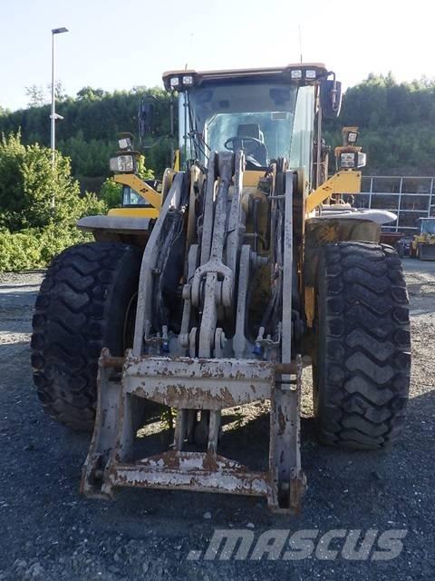 Volvo L 120 H  휠로우더