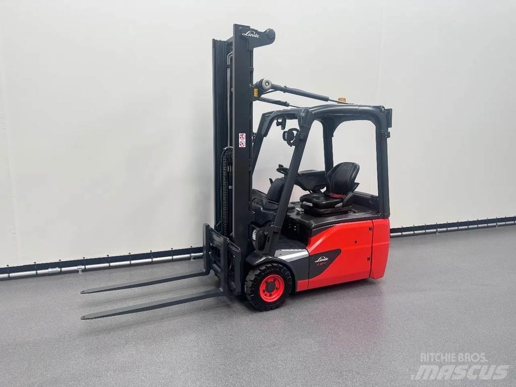Linde 386 E 16-02 전동 지게차
