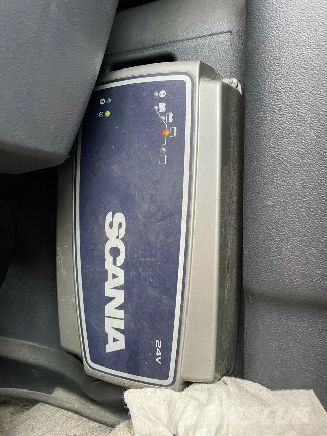 Scania R500 6x2 컨테이너 트럭